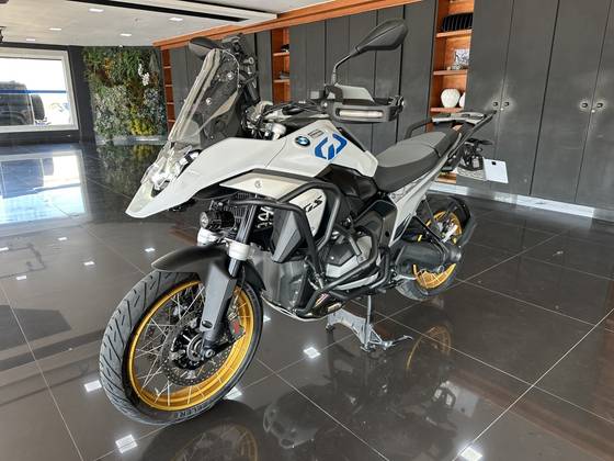 BMW R 1300 GS PLUS 